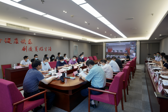 四川尊龙凯时集团召开疫情防控工作领导小组2022年第3次会议 集团党委书记、董事长、疫情防控工作领导小组第一组长任丁主持会议并讲话